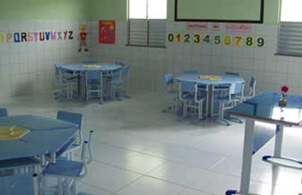 Escola Infantil Mundo Encantado - Foto 1