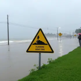 maré alta e chuvas intensas