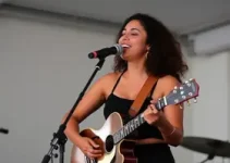 Yasmin Sensação show gratuito em Aracaju